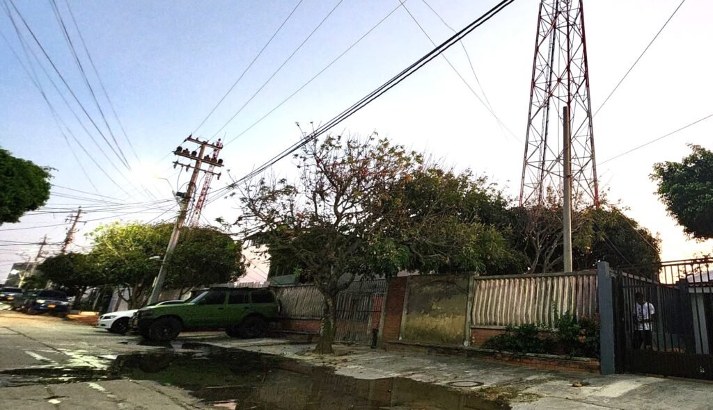 La ‘Casa de las Antenas’, en Los Nogales, también fue negociada con los Viñas.