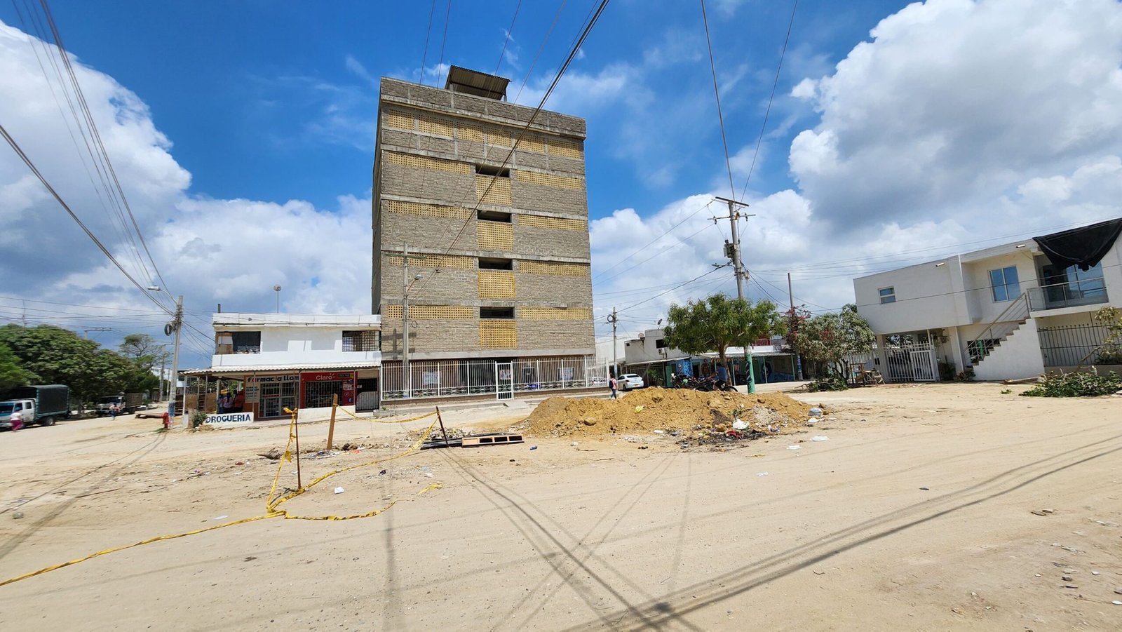 Colegio Antonio Galán, uno de los contratados por la Alcaldía.