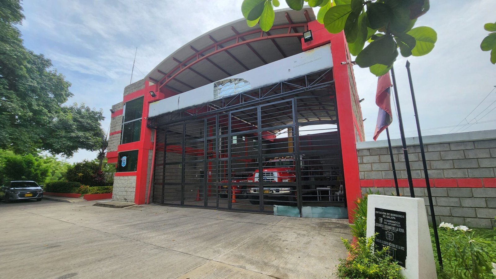 Estación Central de Bomberos de Galapa.