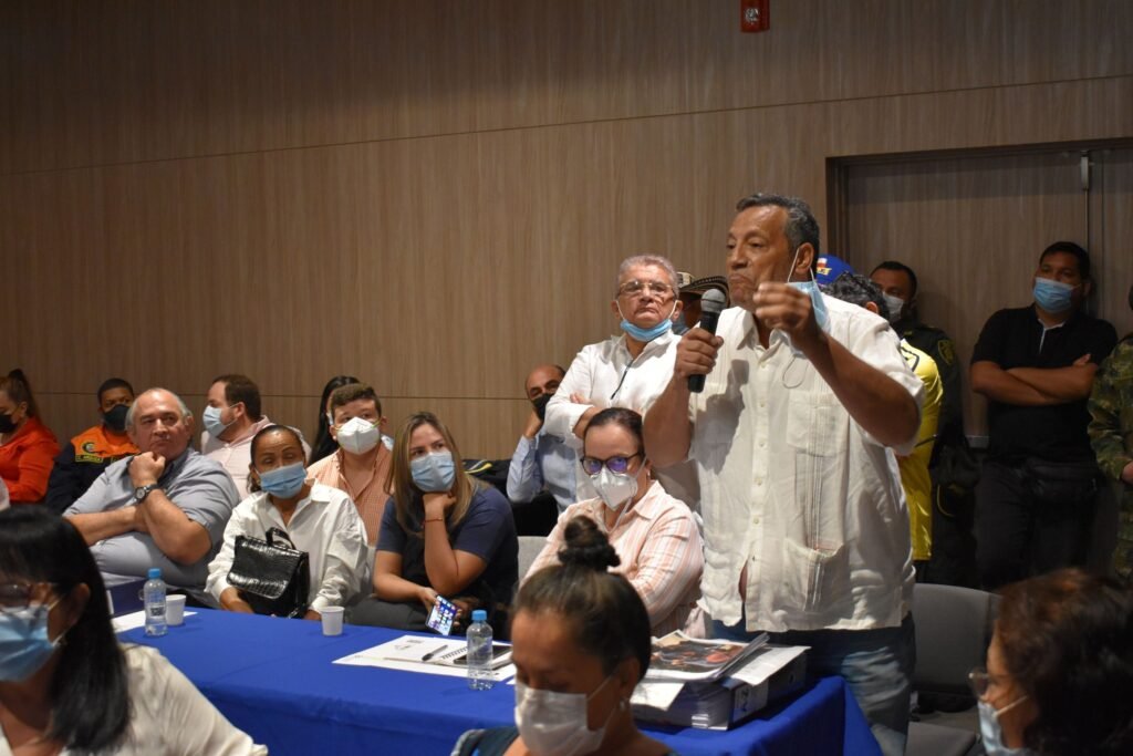 Las denuncias fueron directas sobre la corrupción que beneficia a los invasores.