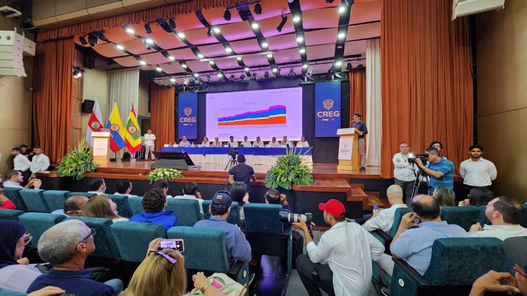 Audiencia de la Creg en Barranquilla, en septiembre de 2024, sobre las impagables tarifas.