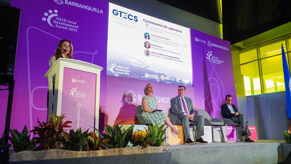 Lamia Kamal Chaoui, funcionaria de la OCDE, en la apertura del Foro de Desarrollo Local.